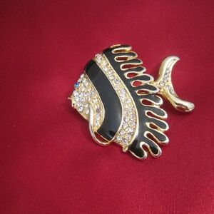 Signed Parklene, Black Enamel, Gold Plated, Rhinestones, Fish Brooch.
